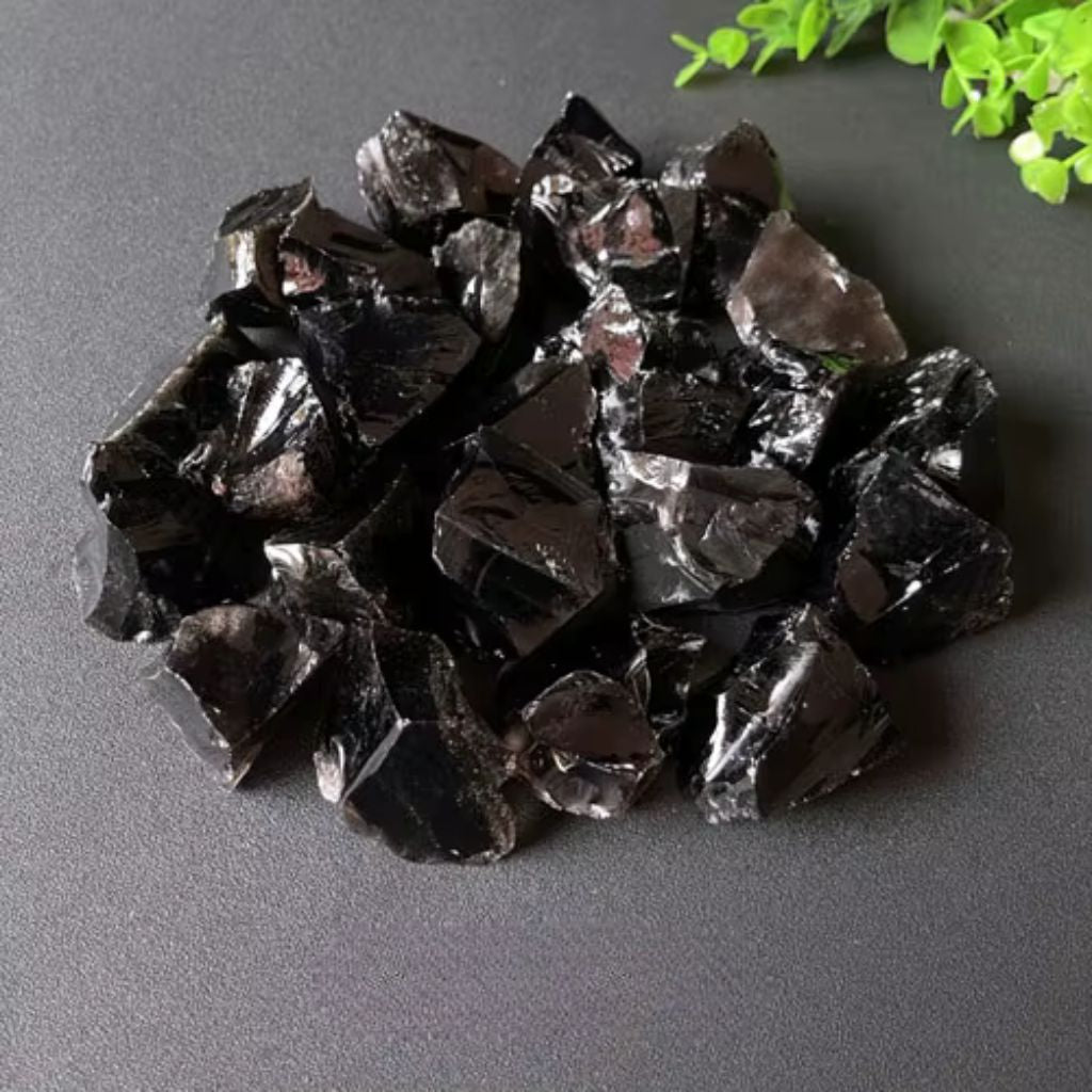 BRYŁKI OBSYDIAN CZARNY – OCHRONA, DETERMINACJA I WEWNĘTRZNA SIŁA